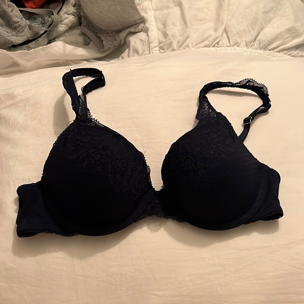 Navy blue lace push up bra